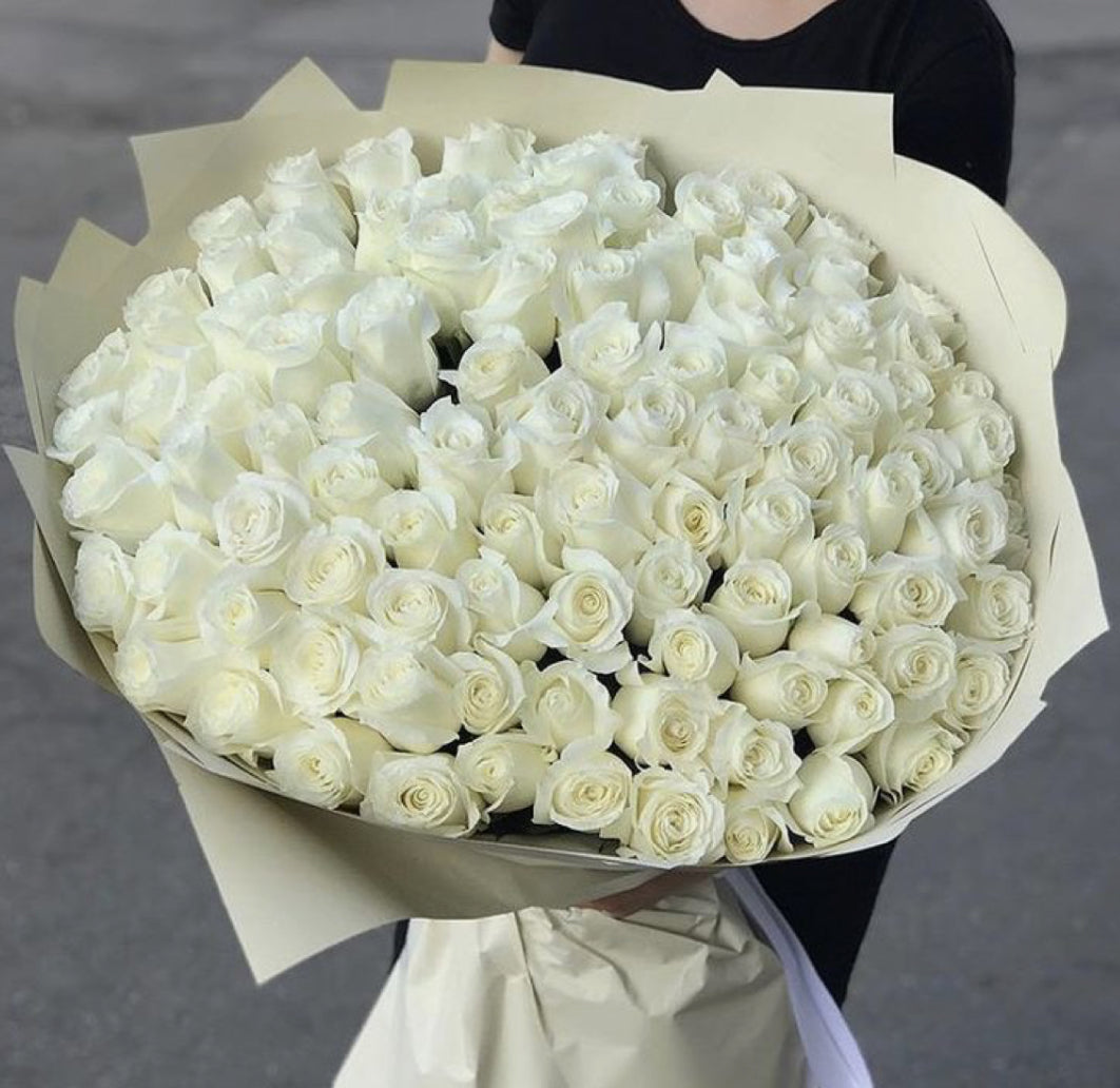 Long Stem White Roses